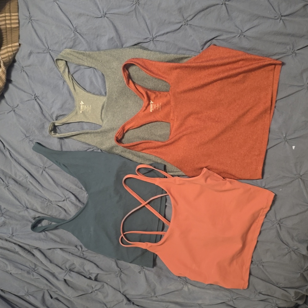 Work out tops